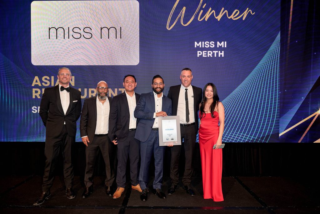 Miss Mi Wins Best Asian Restaurant - Team at Gala